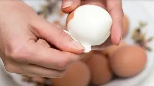 طريقة عمل البيض المدحرج