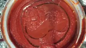 طريقة عمل معجون الطماطم الجاهز