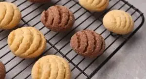 طريقة عمل بسكويت العشر دقائق