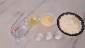طريقة عمل مقرمشات الجبنة