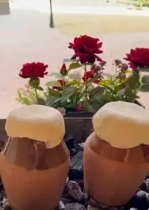 طريقة عمل فخارة اللحم بالسجق